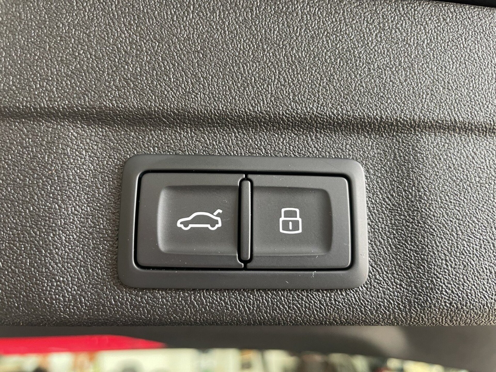 Audi A5 Avant e-hybrid edition one