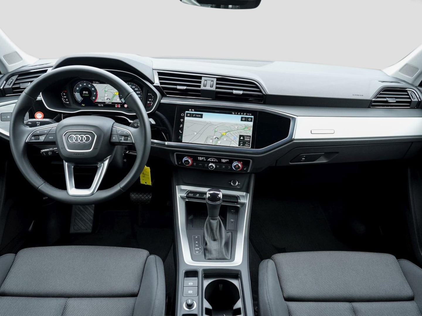 Bild über Audi Q3 Sportback TFSI 110 kW S tronic - für weitere Informationen kontaktieren Sie den Audi Partner