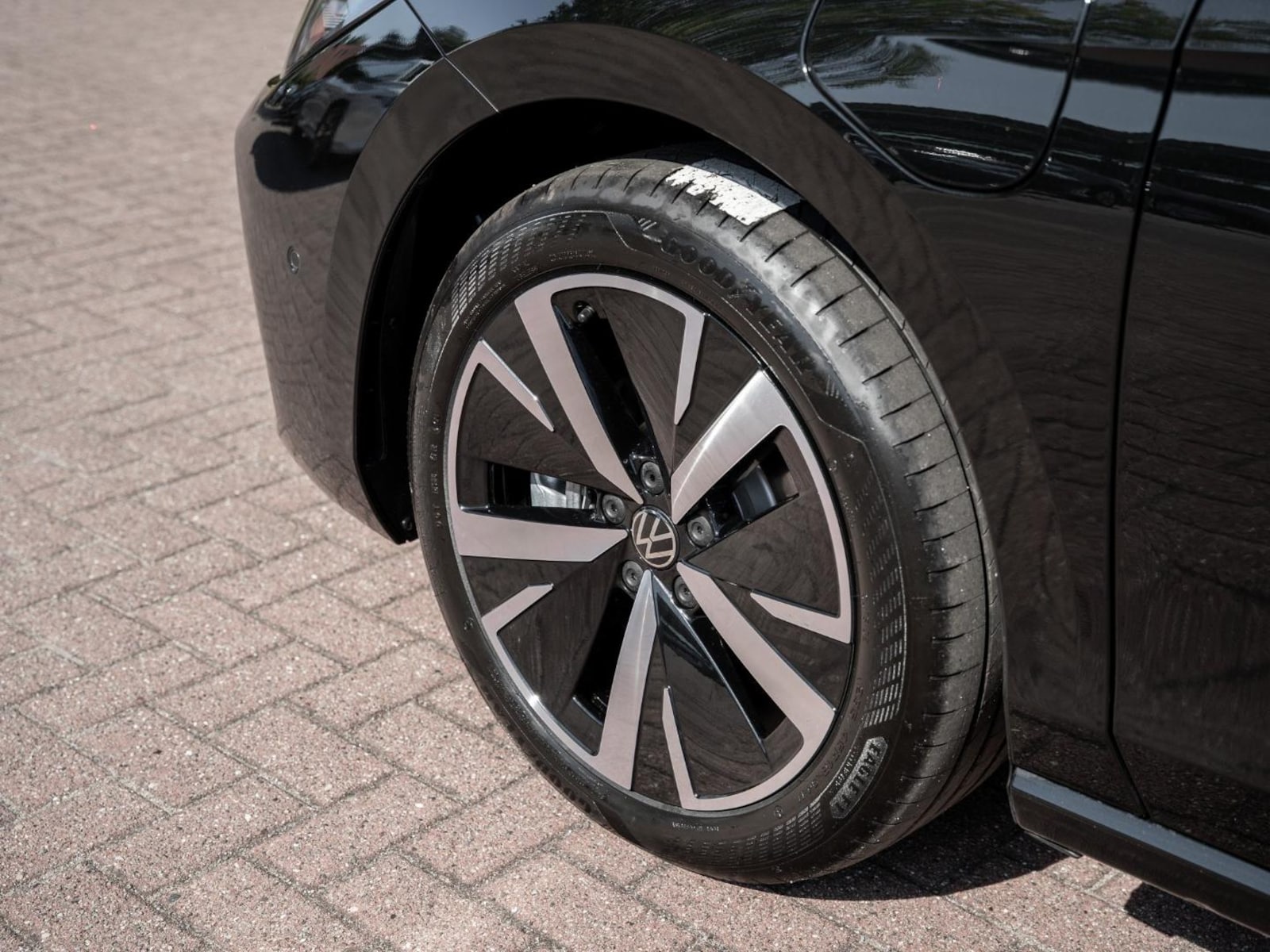 Volkswagen Passat – Bild 6