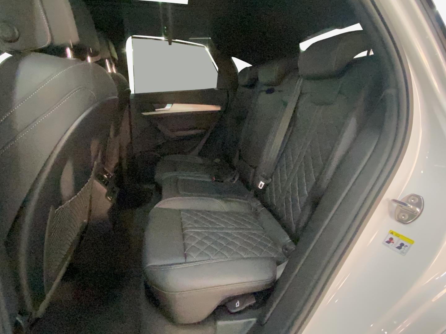 Image about Audi Q5 Sportback TFSI e S line 50 TFSI e quattro 220 kW (299 ch) S tronic