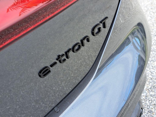 2026 Audi RS e-tron GT Performance Base - Photo 6