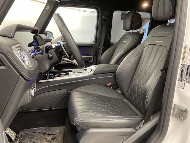 2025 Mercedes-Benz