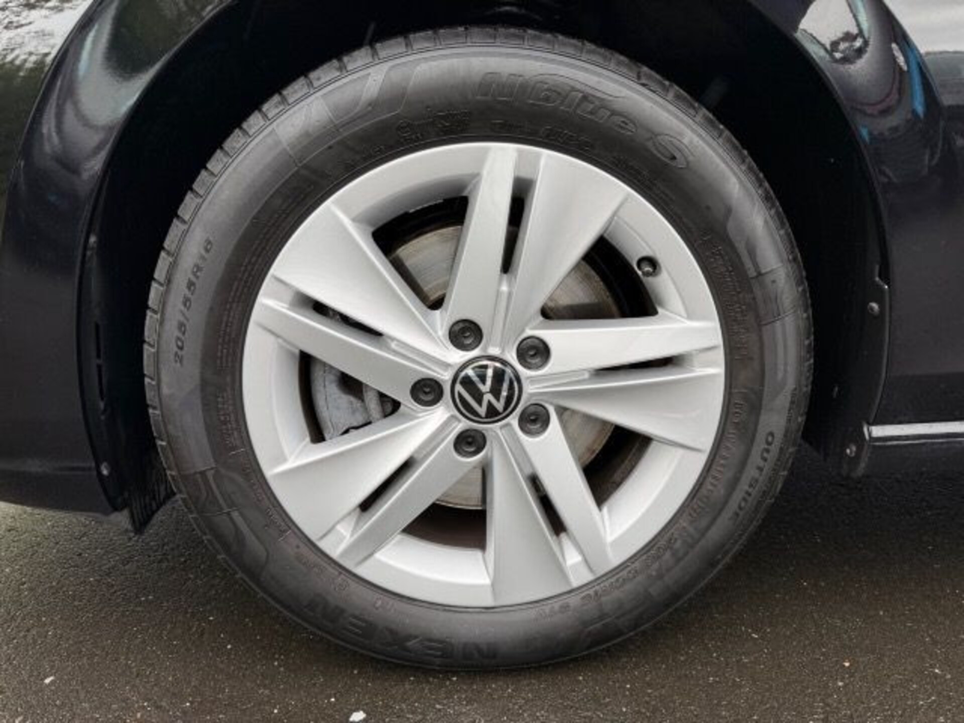 Volkswagen Golf Variant Life