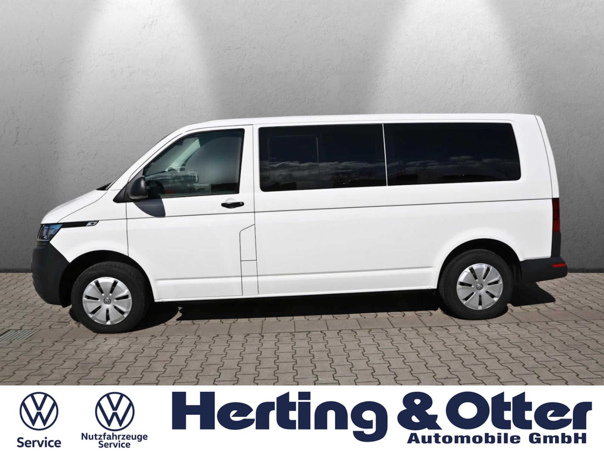Volkswagen T6.1 Transporter Kombi langer Radstand