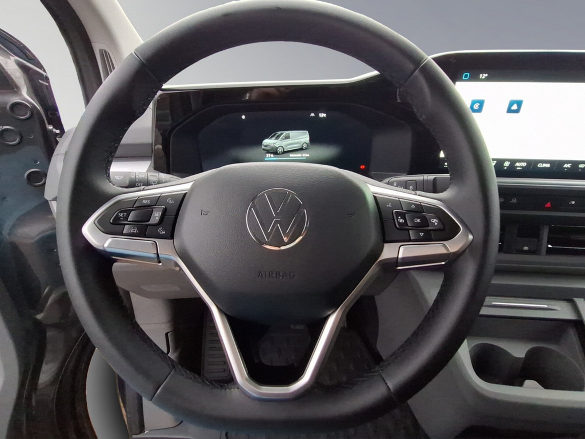 Volkswagen e-Caravelle Life