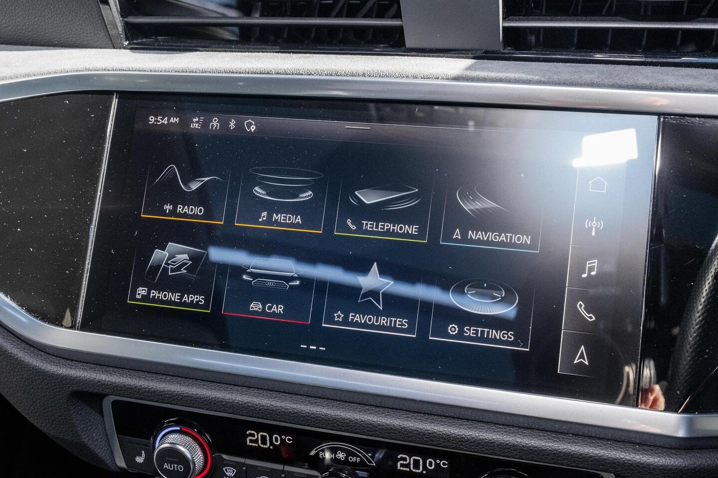 Image about Audi Q3 S line 40 TFSI quattro S tronic