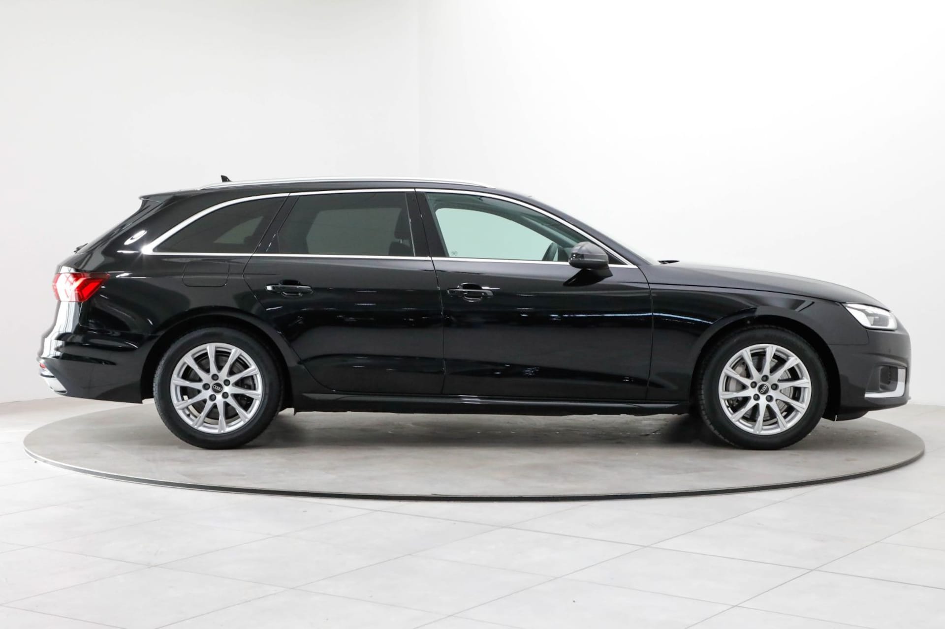 Audi A4 Avant Advanced