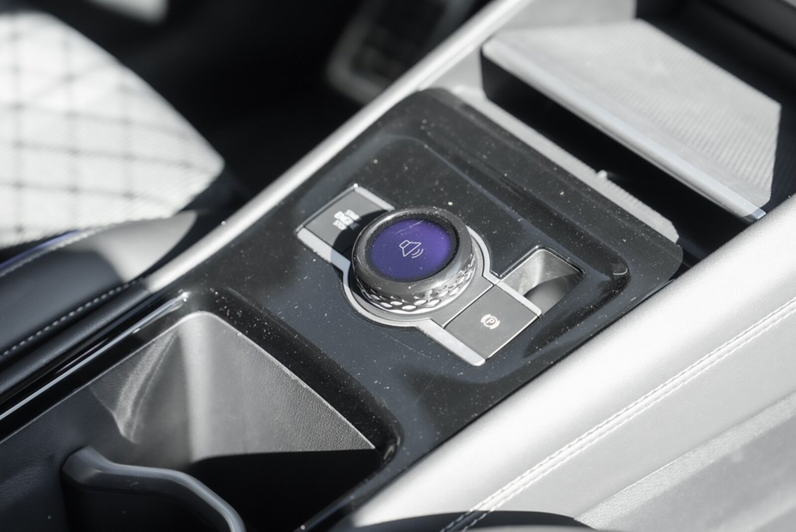 Volkswagen Tiguan – Bild 9