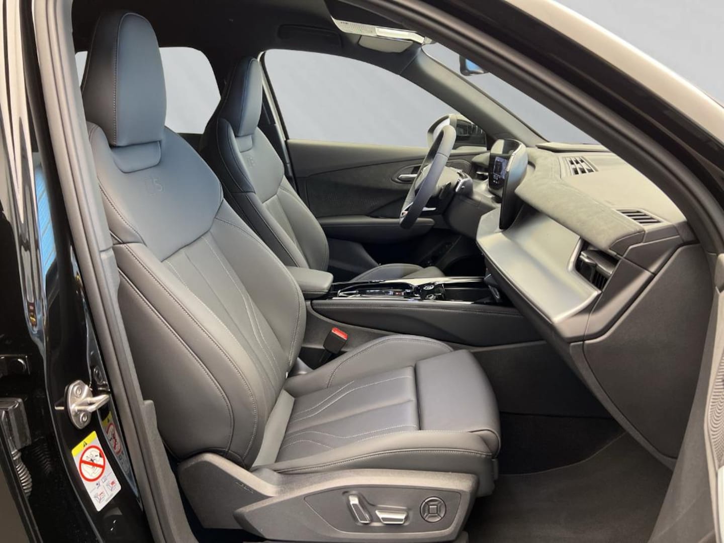 Bild über Audi Q3 SUV e-hybrid e-hybrid 200 kW S tronic - für weitere Informationen kontaktieren Sie den Audi Partner