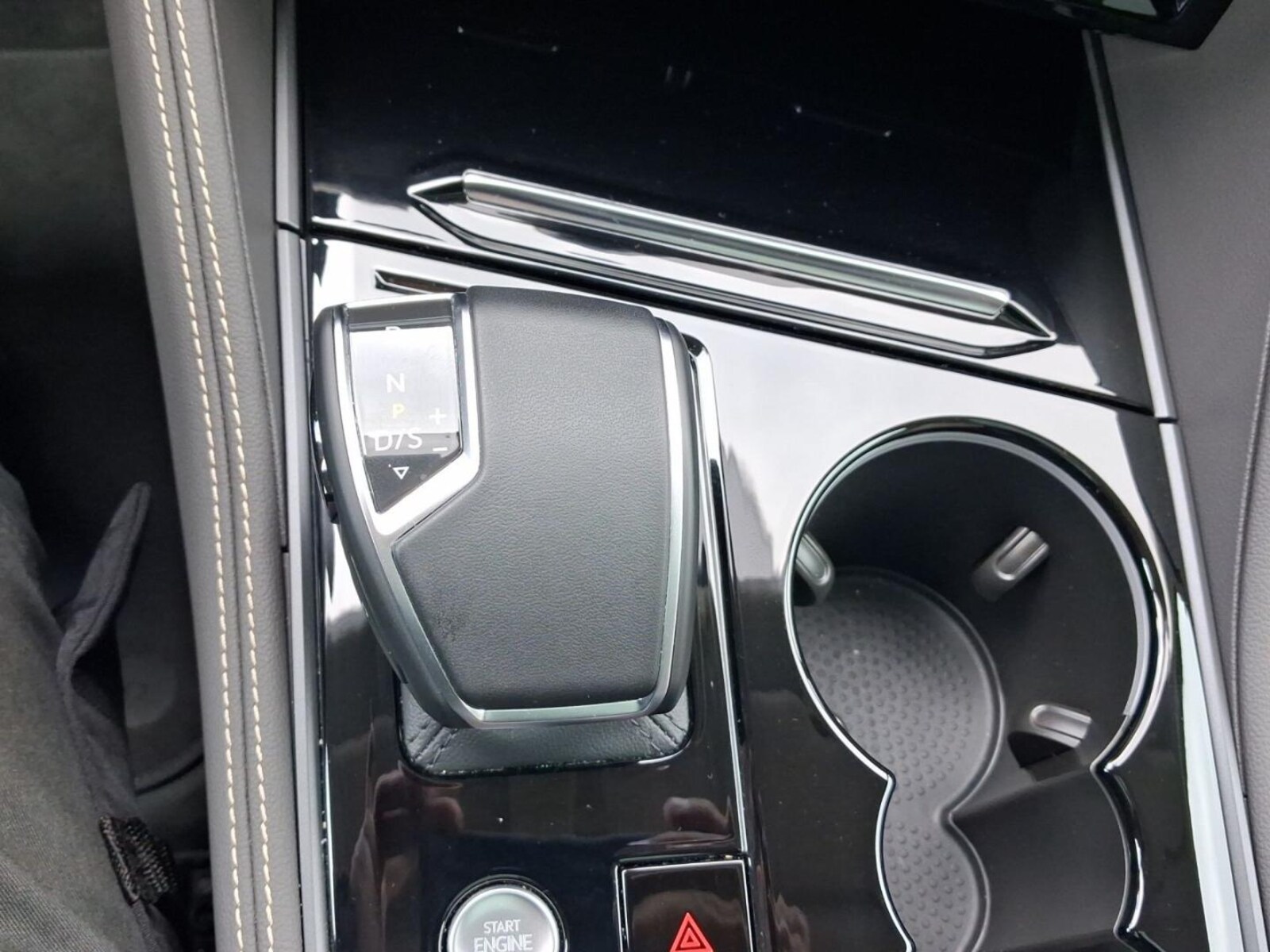 Volkswagen Touareg – Bild 11