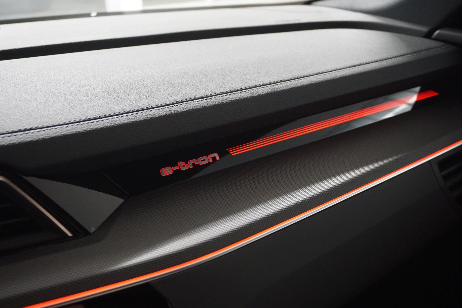 Image about Audi Q8 e-tron Black Edition 50 e-tron quattro 250,00 kW