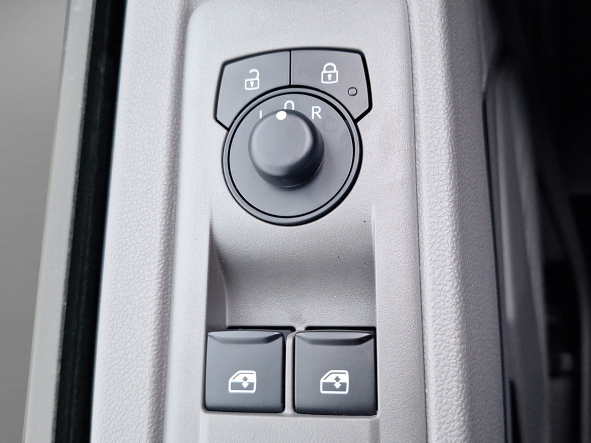 Volkswagen e-Caravelle Life