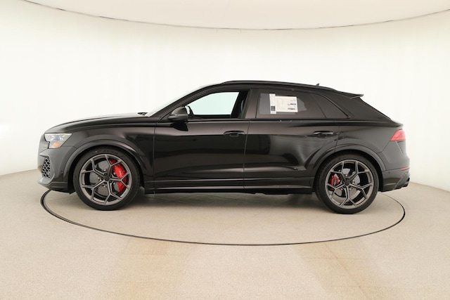 2026 Audi RS Q8 SUV performance