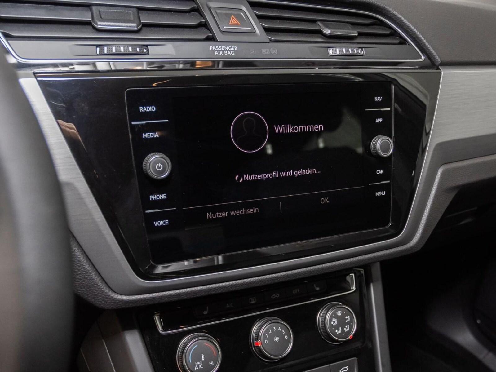Volkswagen Touran – Bild 17