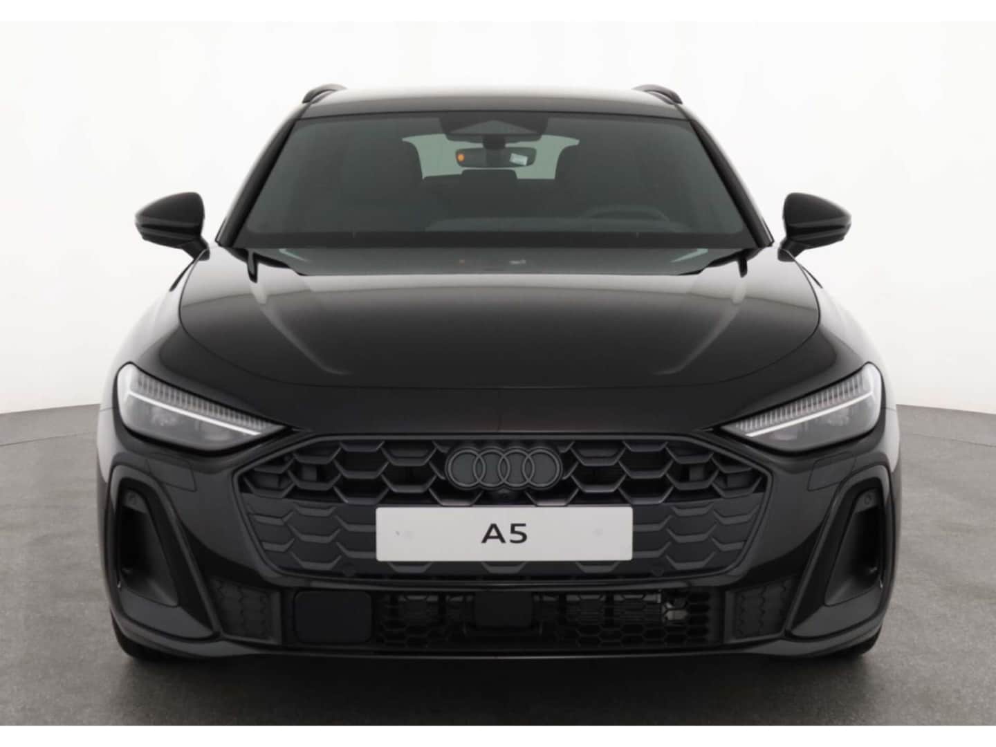 Bild über Audi A5 Avant e-hybrid e-hybrid quattro 270 kW S tronic - für weitere Informationen kontaktieren Sie den Audi Partner