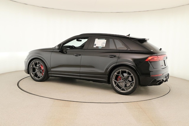 2026 Audi RS Q8 SUV performance