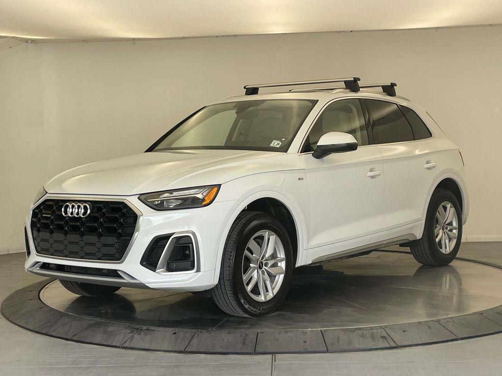 2023 Audi Q5 45 Premium's photo