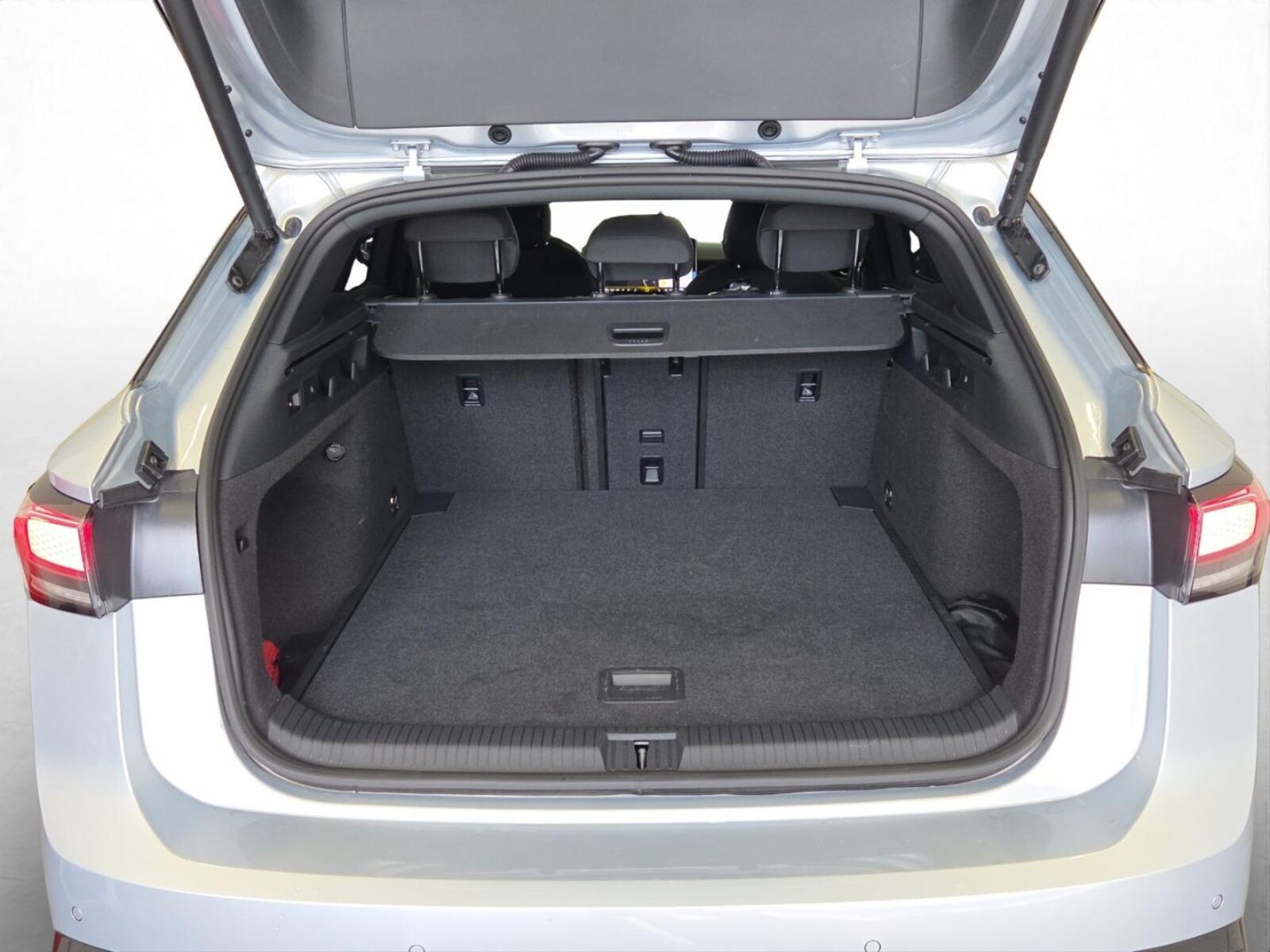 Volkswagen ID.7 Tourer – Bild 12