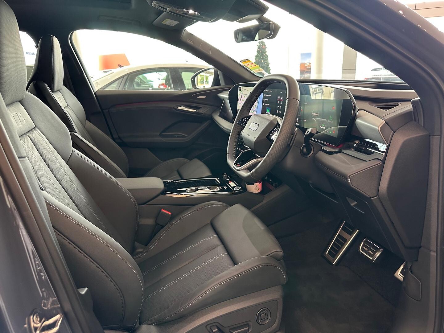 Image about Audi Q6 Sportback e-tron e-tron quattro