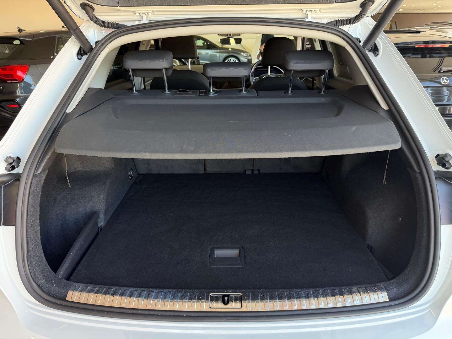 Image about Audi Q3 35 TFSI S tronic