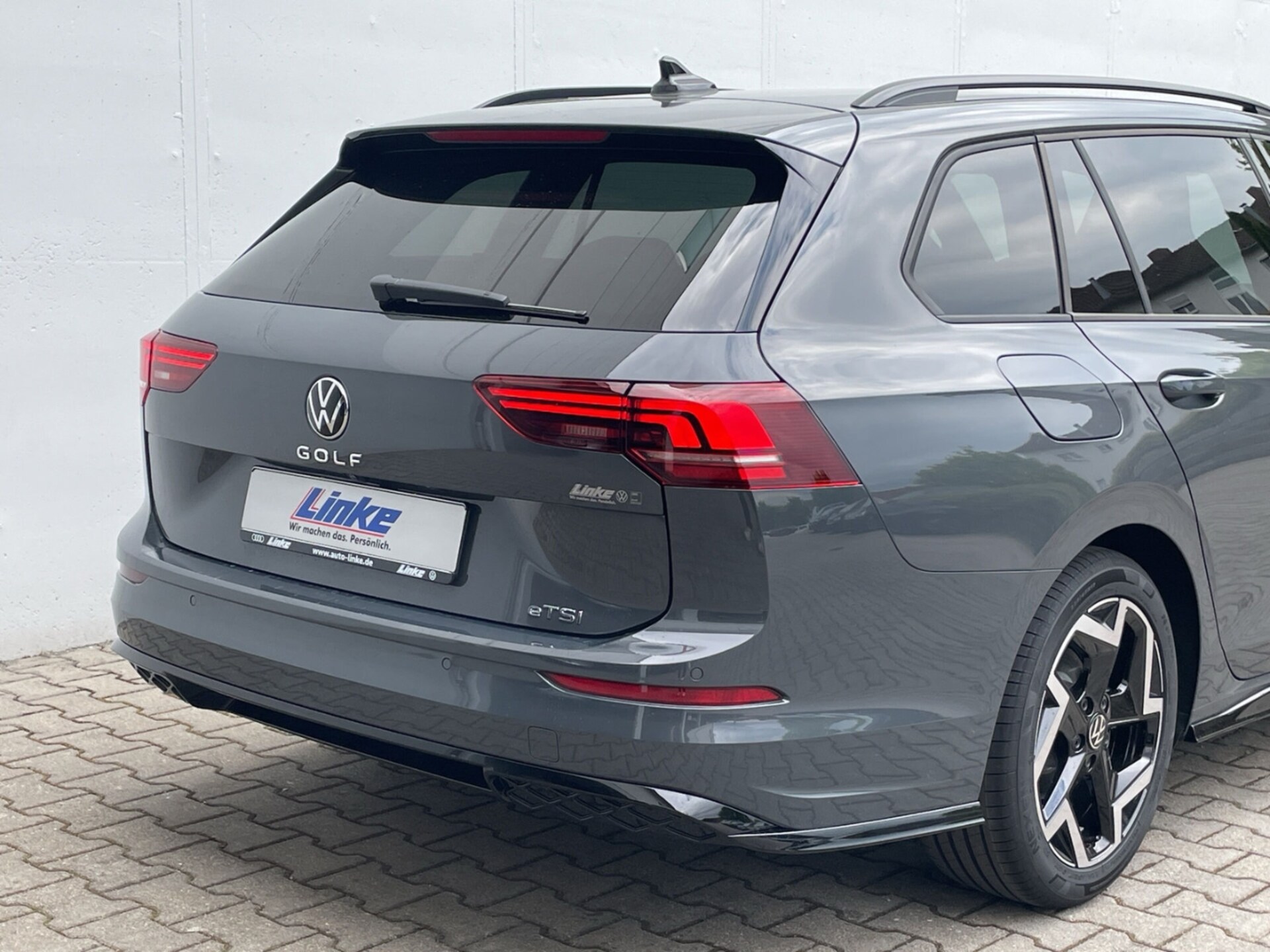 Volkswagen Golf Variant R-Line