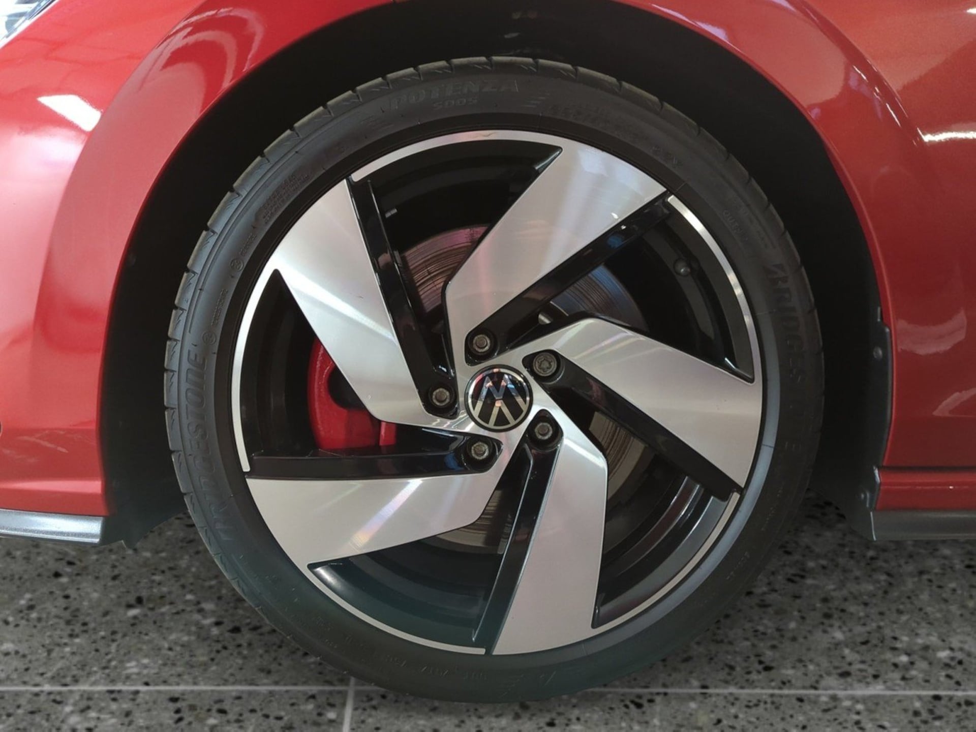 Volkswagen Golf GTI