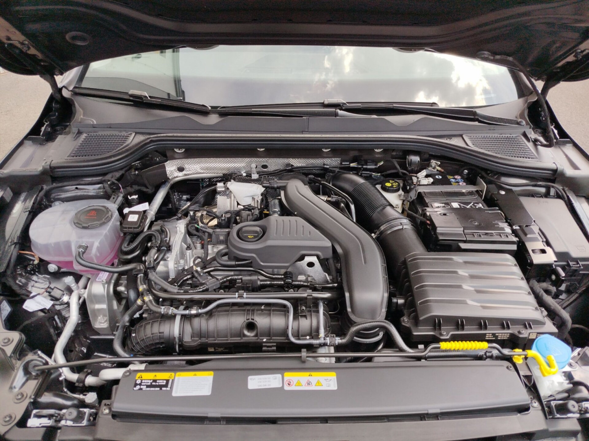 Volkswagen Golf Life