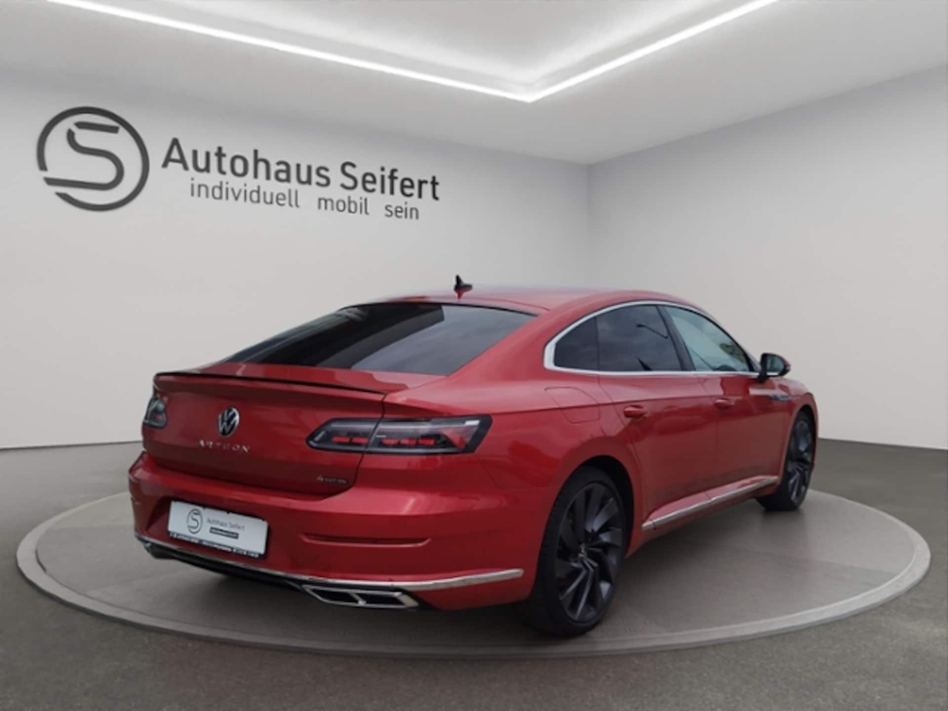 Volkswagen Arteon R-Line
