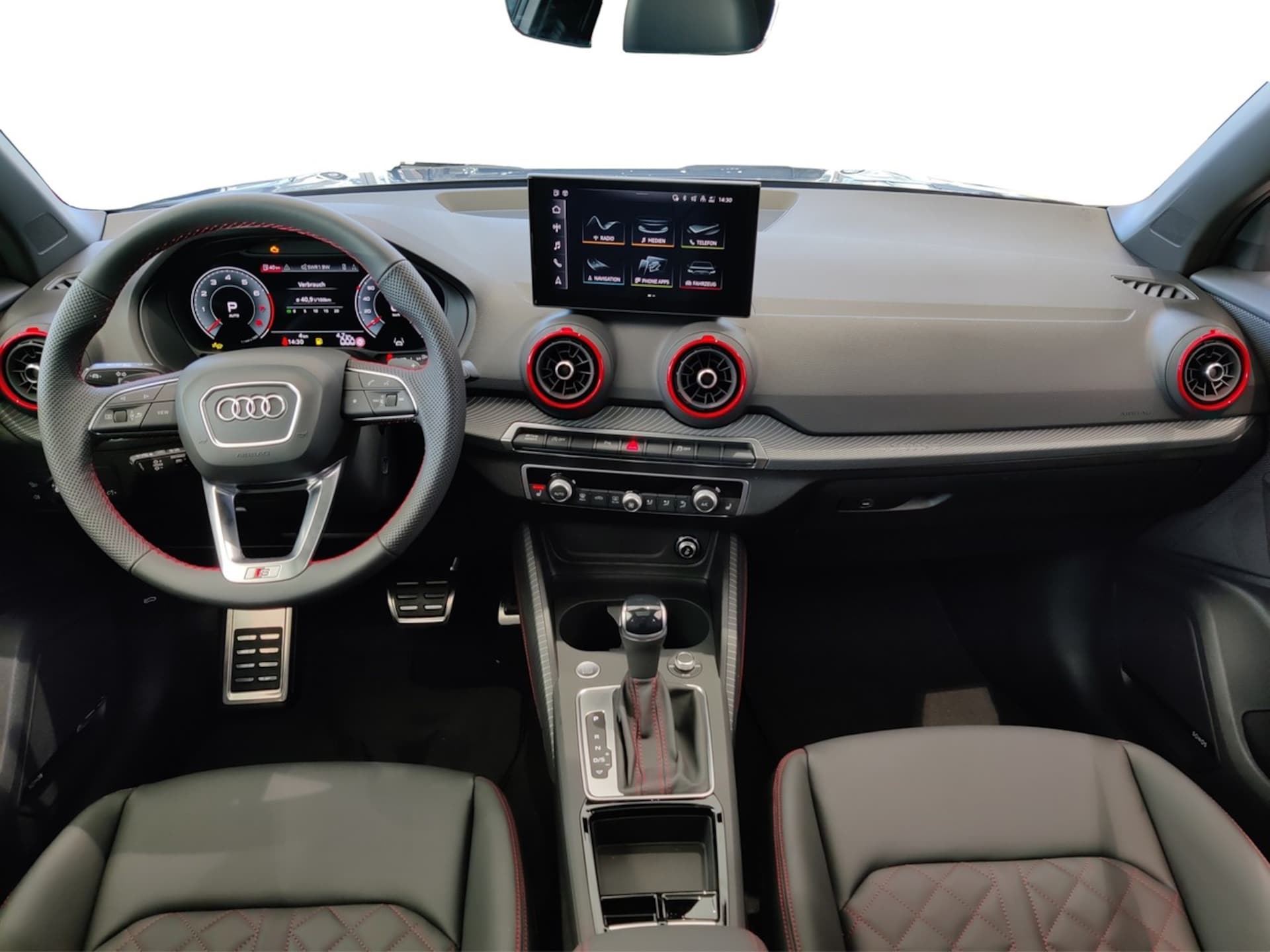 Audi Q2 S line