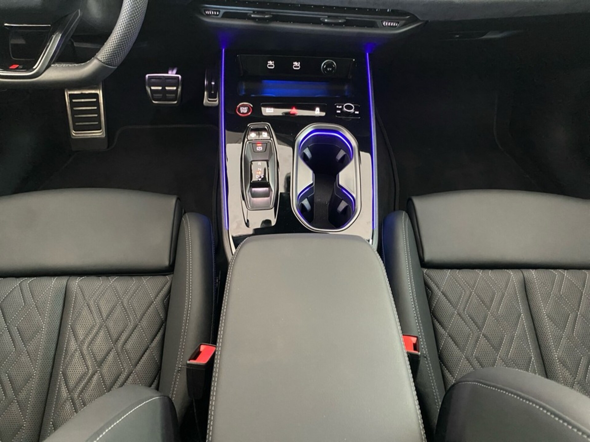 Audi A6 Avant edition one