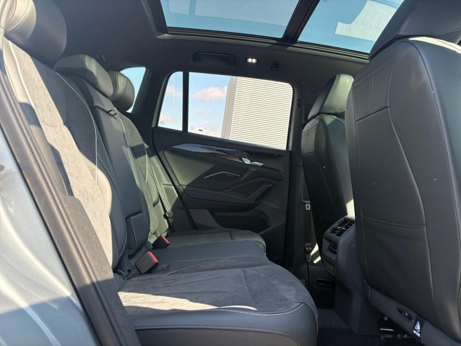 Volkswagen Tiguan – Bild 11