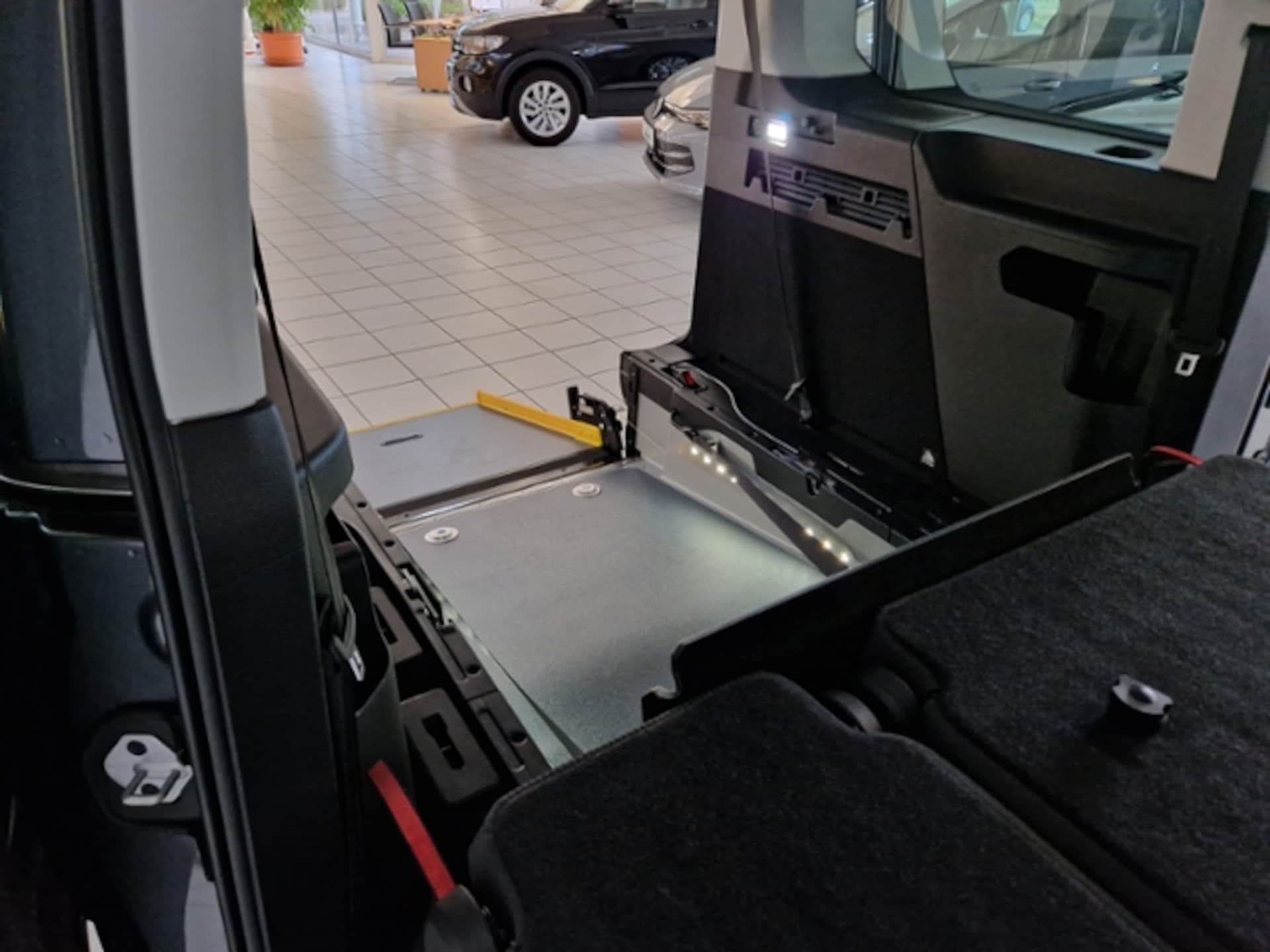 Volkswagen Caddy Maxi Basis-Modell