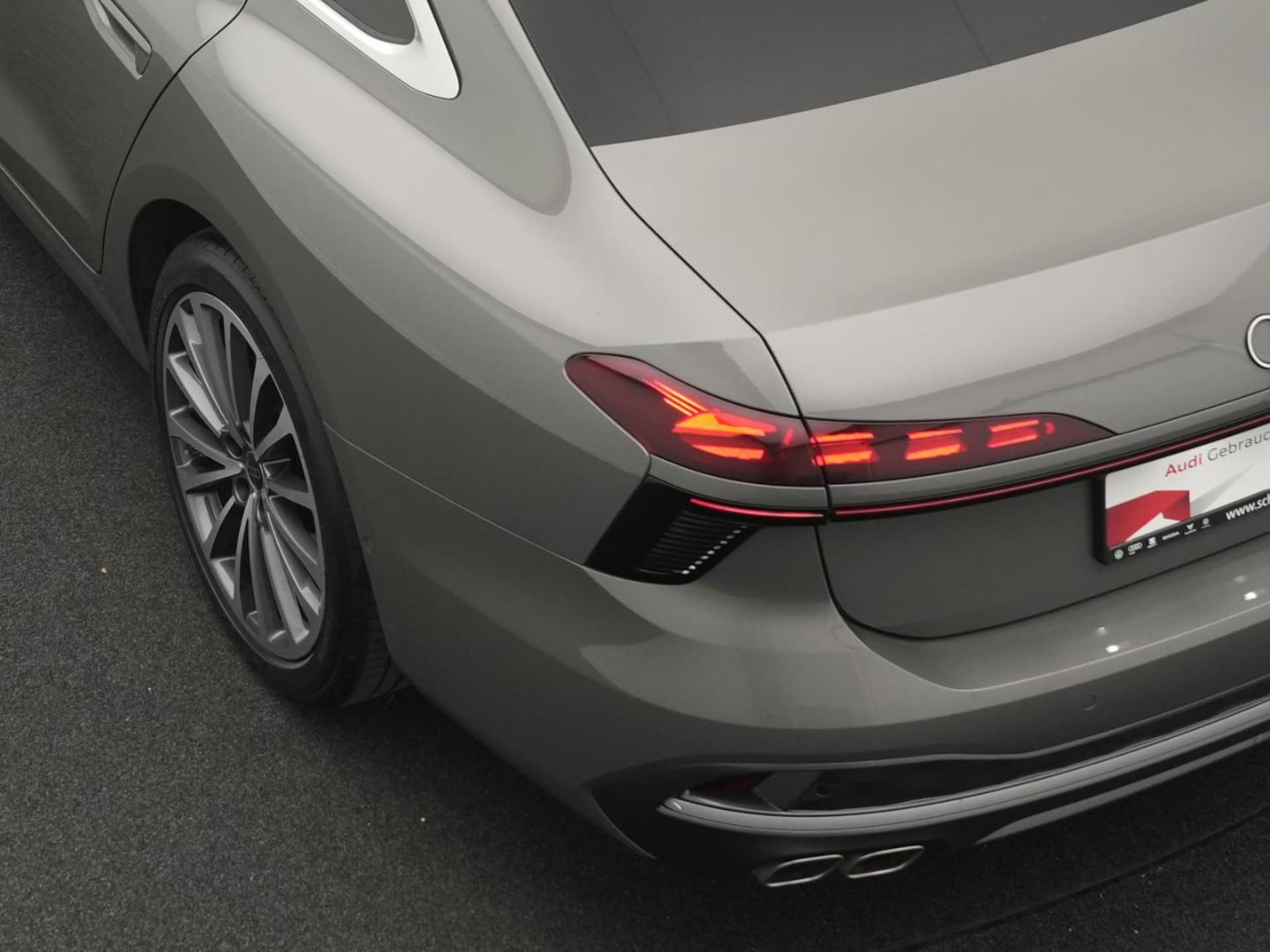 Audi A6 Limousine