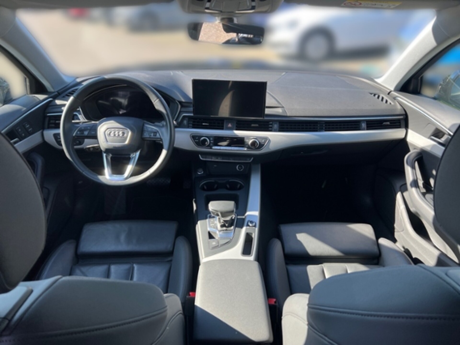 Audi A4 Avant S line