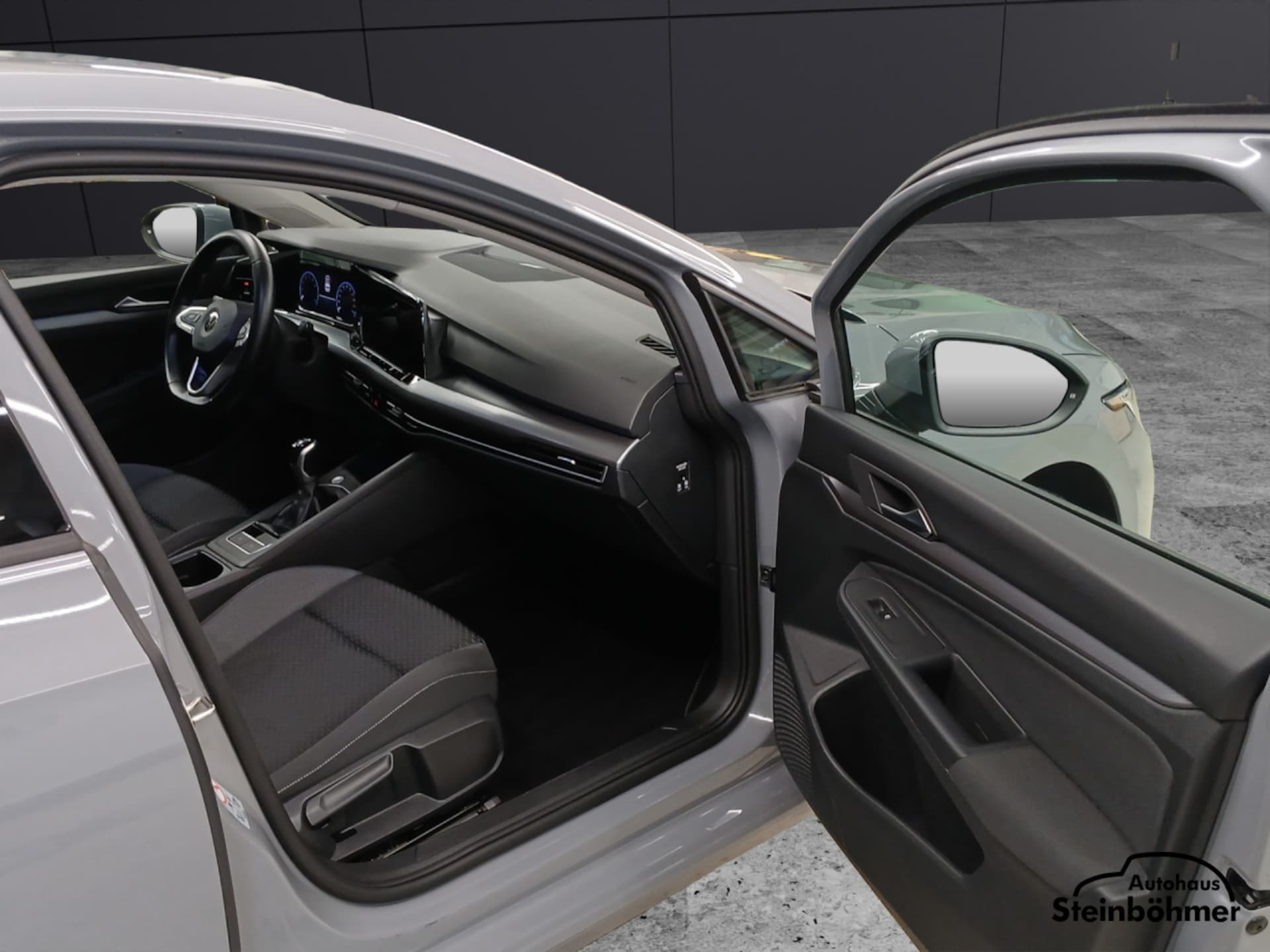 Volkswagen Golf Active