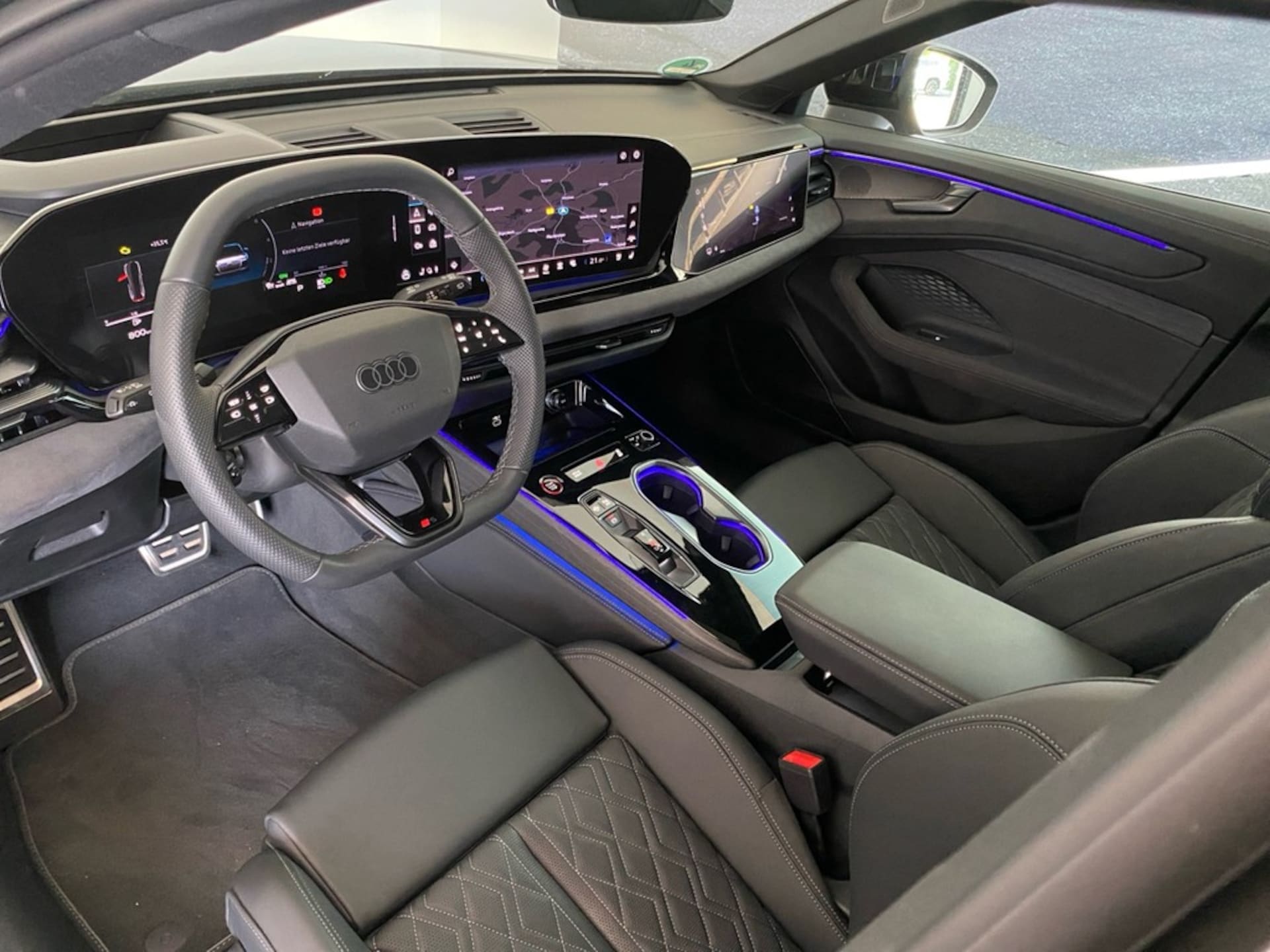 Audi A6 Avant edition one