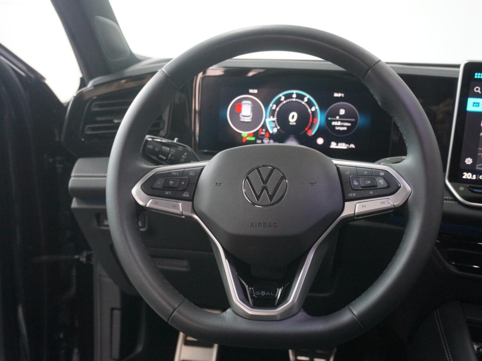 Volkswagen Tiguan – Bild 12