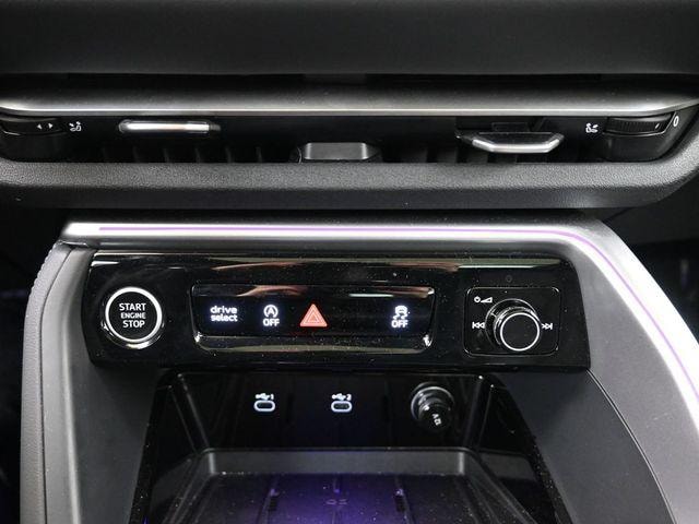 2025 Audi New Q5 Premium Plus - Photo 32