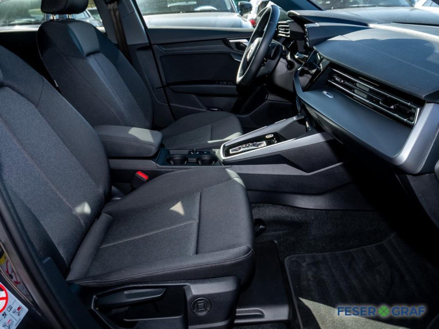 Bild über Audi A3 allstreet 35 TFSI S tronic - für weitere Informationen kontaktieren Sie den Audi Partner