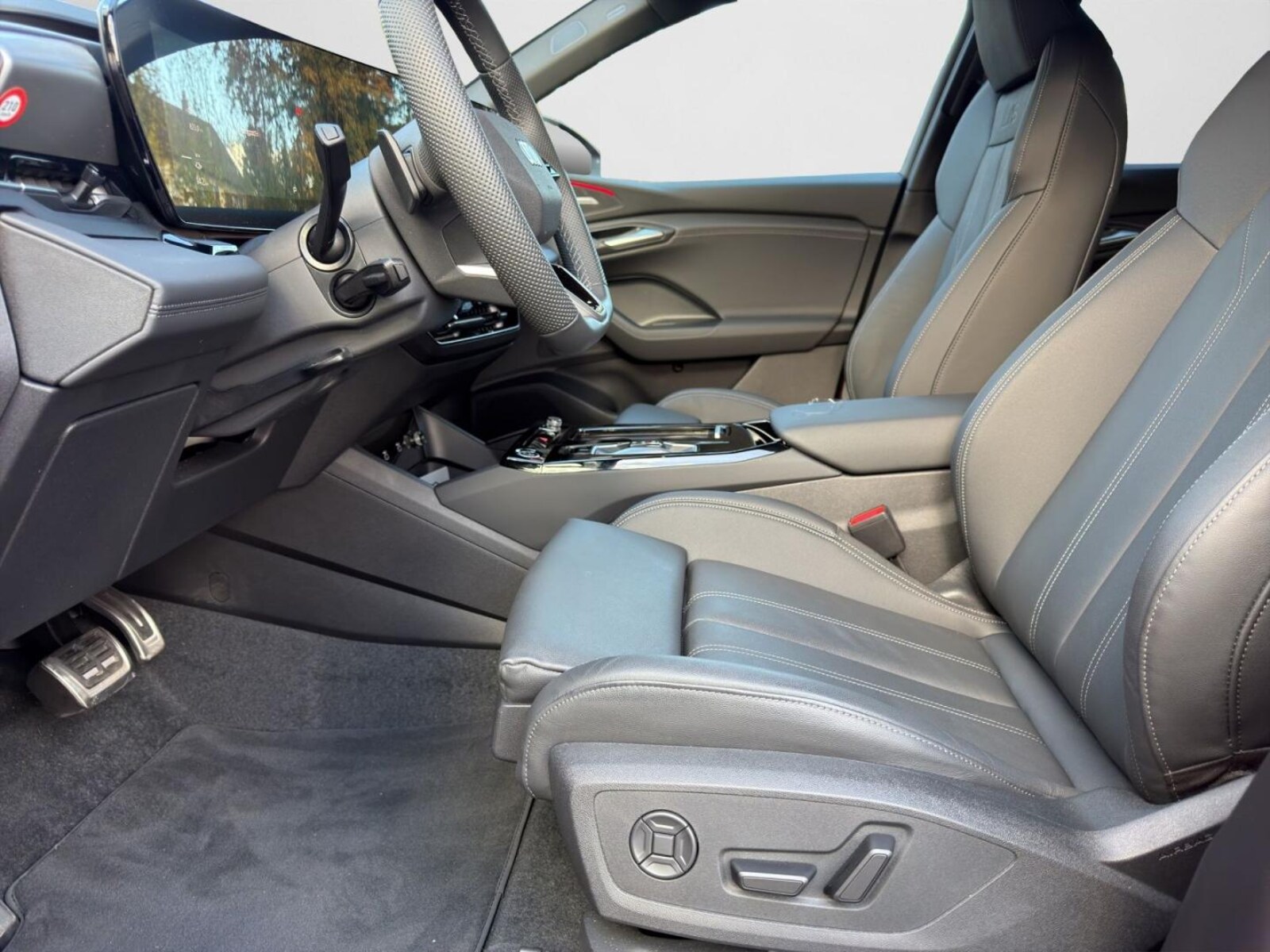 Audi Q6 Sportback e-tron – Bild 12