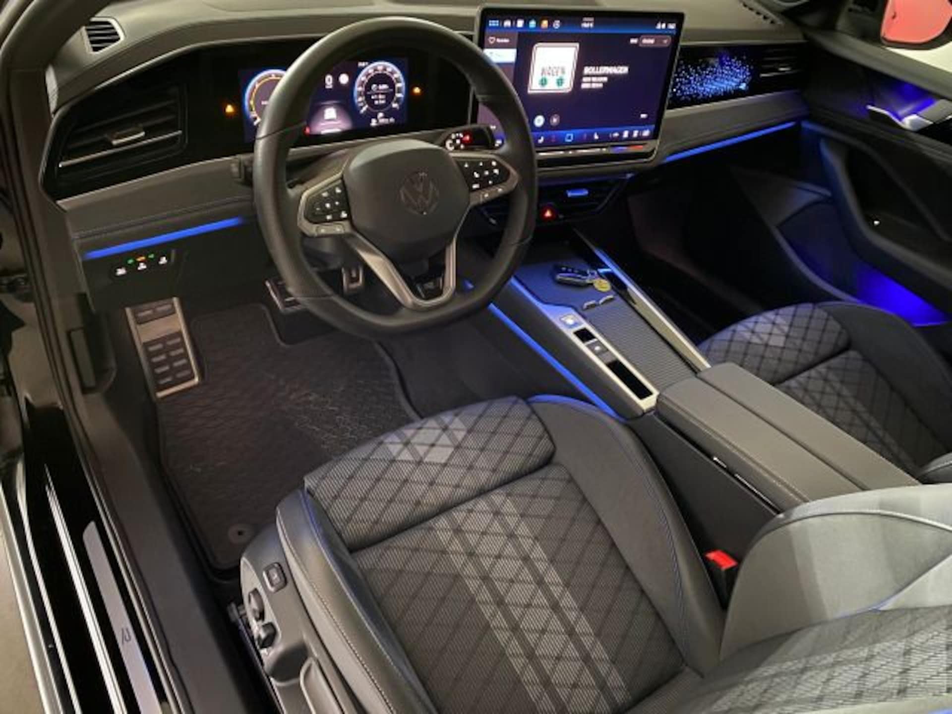 Volkswagen Passat R-Line
