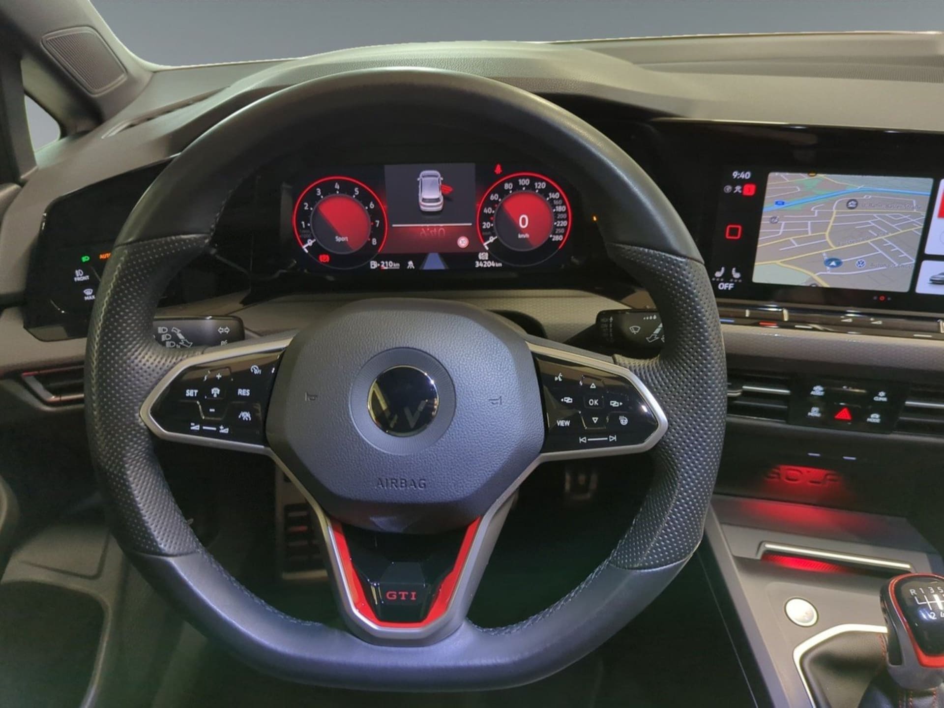 Volkswagen Golf GTI