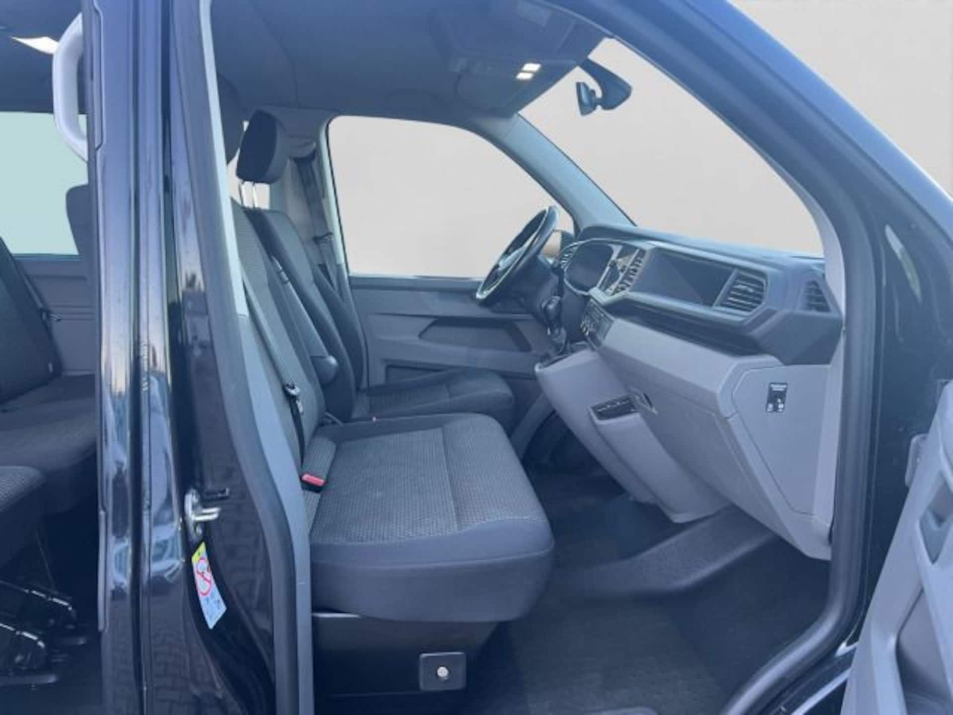 Volkswagen T6.1 Caravelle langer Radstand Trendline