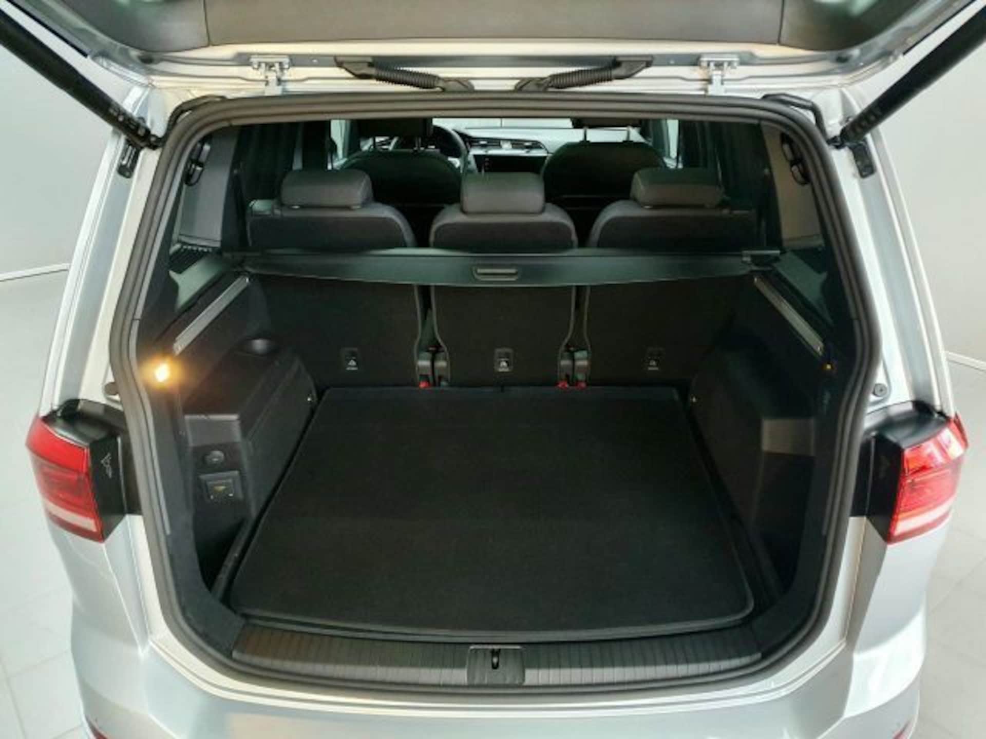 Volkswagen Touran R-Line