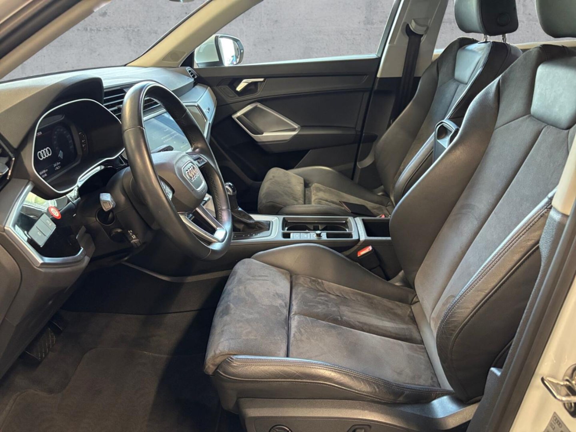 Audi Q3 Sportback S line