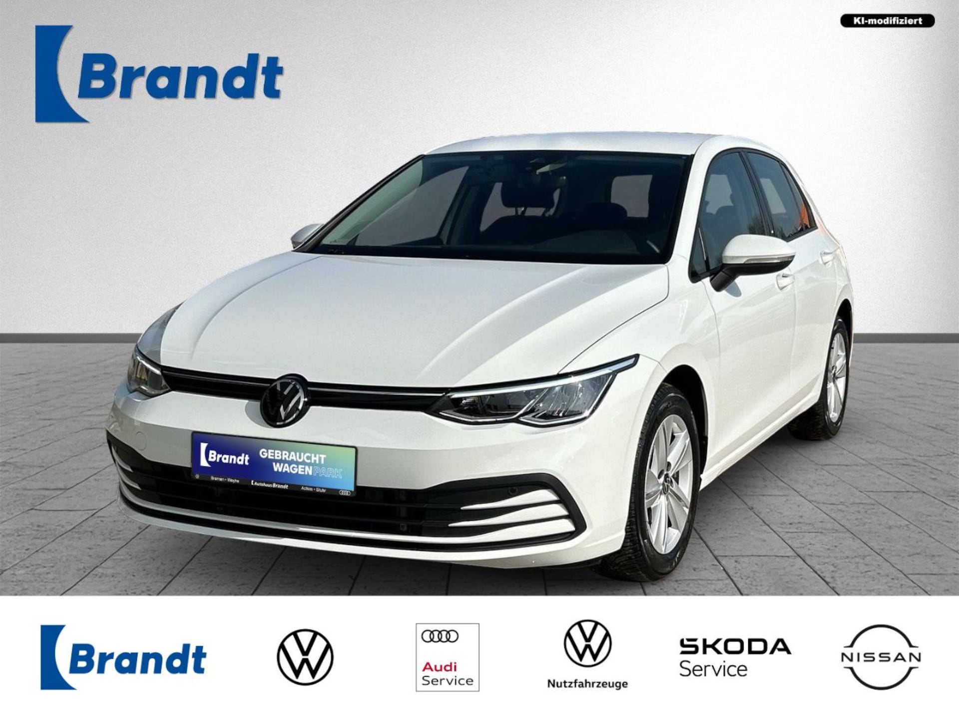 Volkswagen Golf 2023 — Golf VIII 1.0 eTSI Life FAHRSCHULFAHRZEUG+DSG