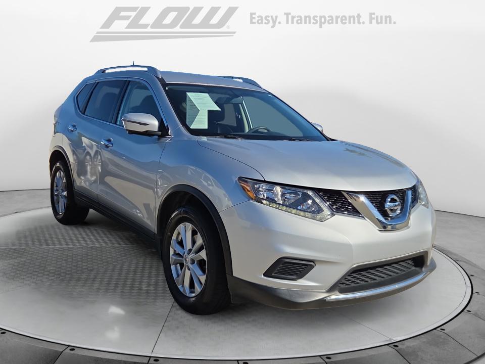 2016 Nissan Rogue SV FWD's photo