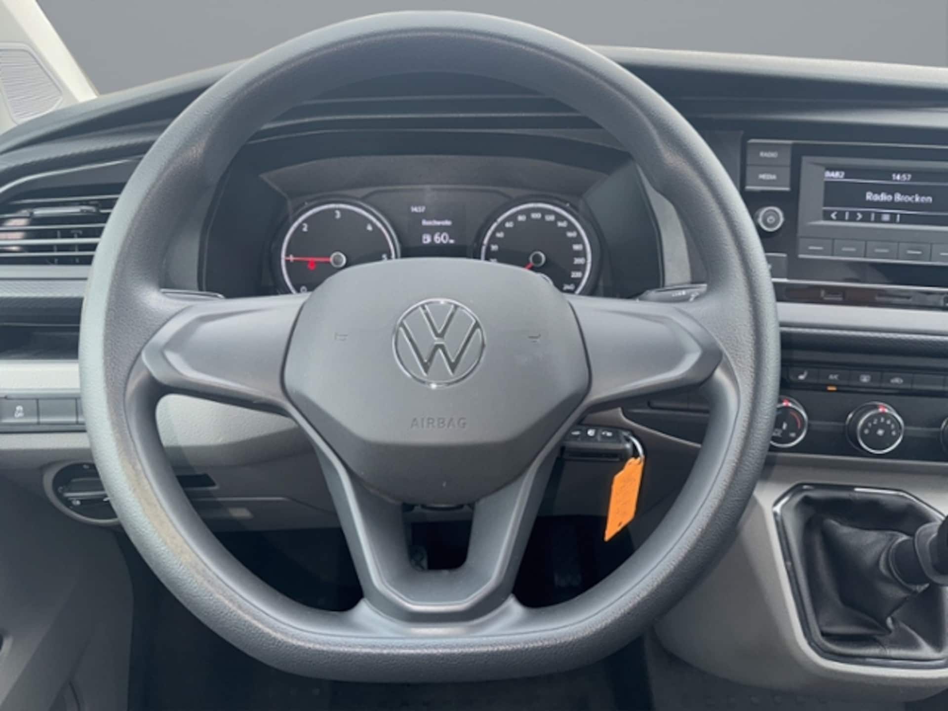 Volkswagen T6.1 Transporter Kasten langer Radstand