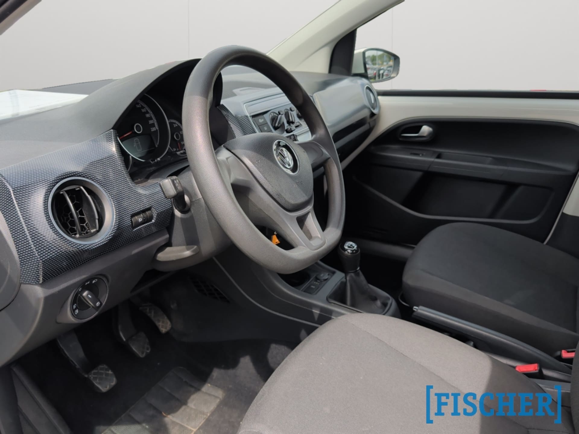 Volkswagen up! move up!