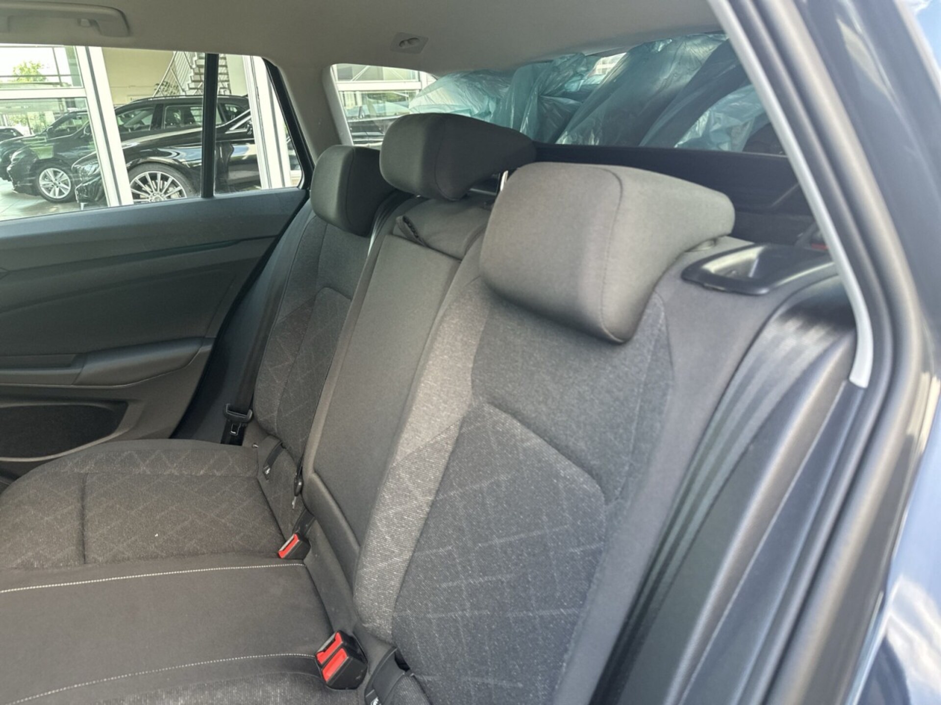 Volkswagen Golf Variant Life